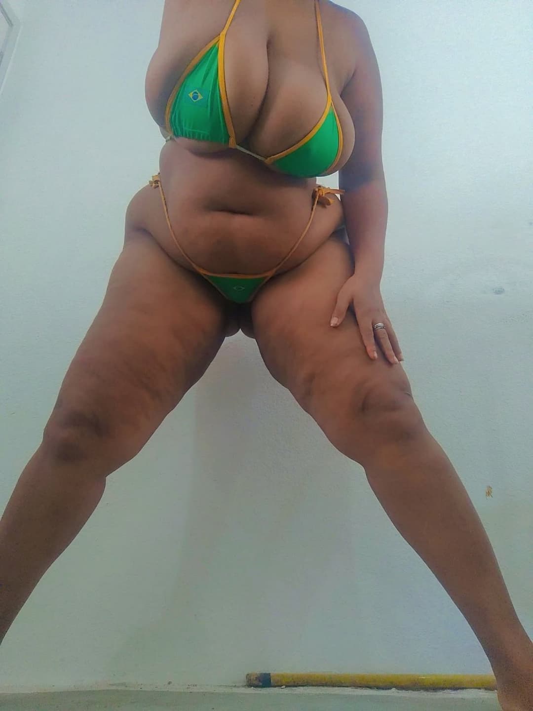 Gislaine gorda rabuda e peituda