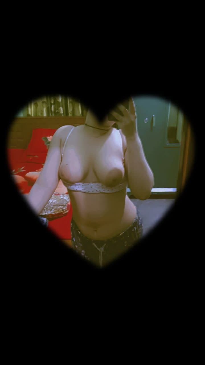 Sweet desi girl sucking her bf and pissing for him