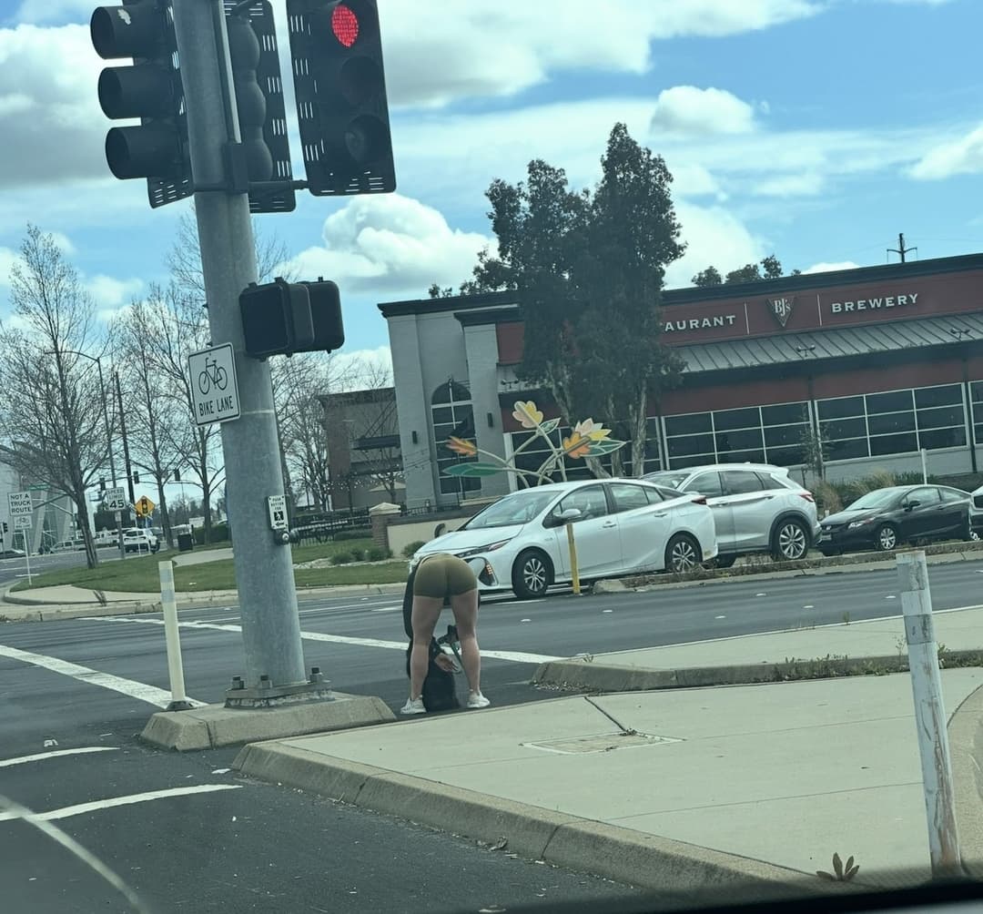 California snow bunny distracting drivers?❄️