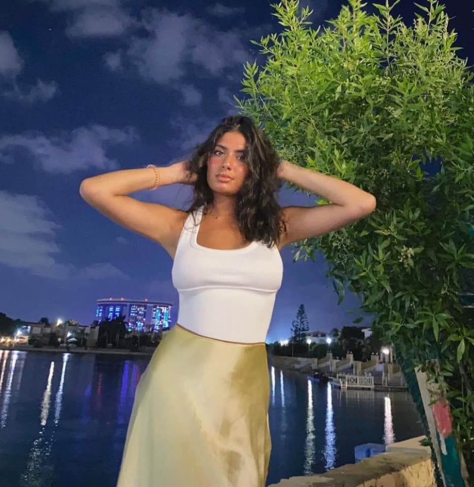 Fadwa easy slut from Egypt.