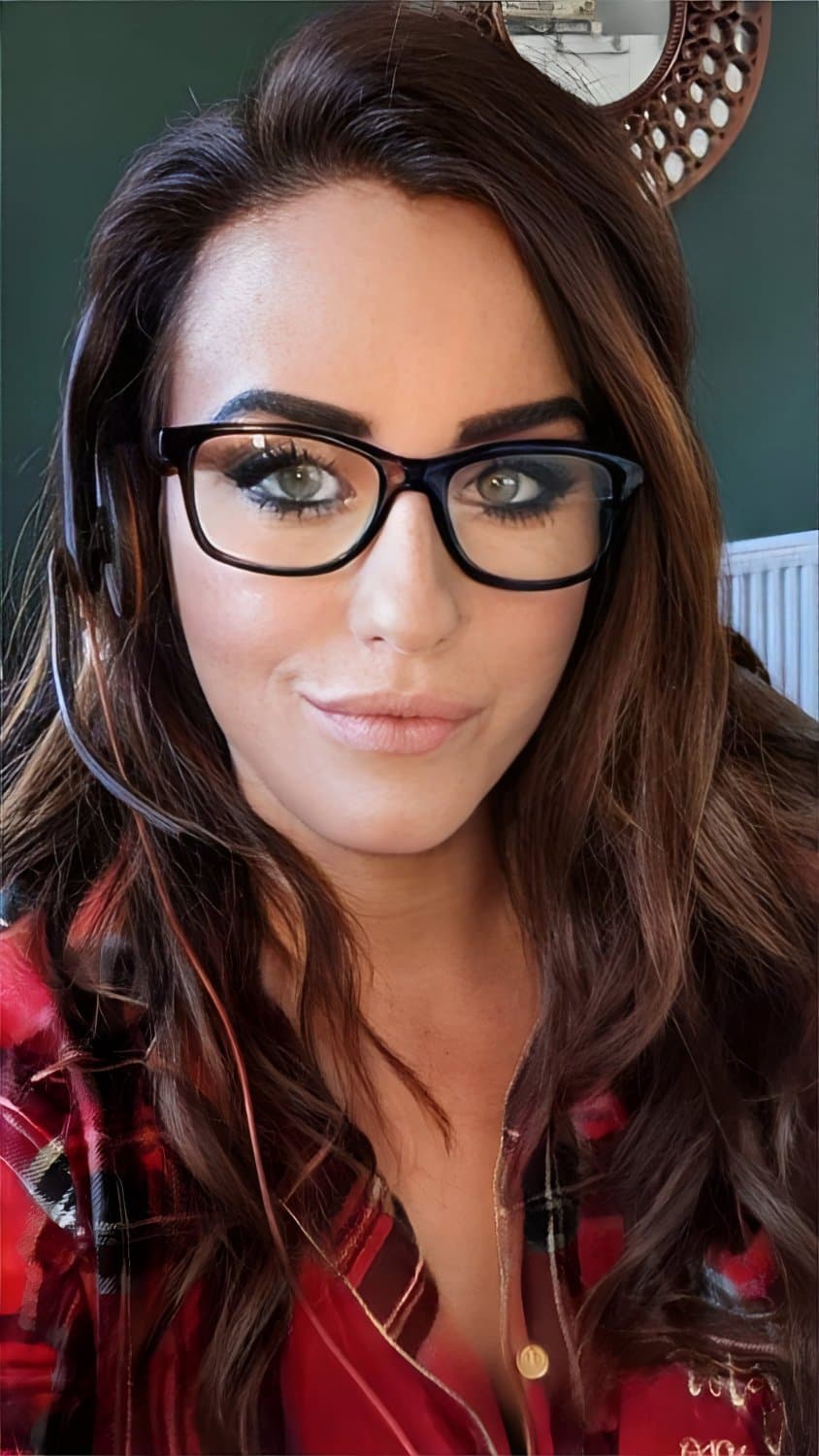 Random UK Chav Sluts - Which one do you want to see more of? British Chavs