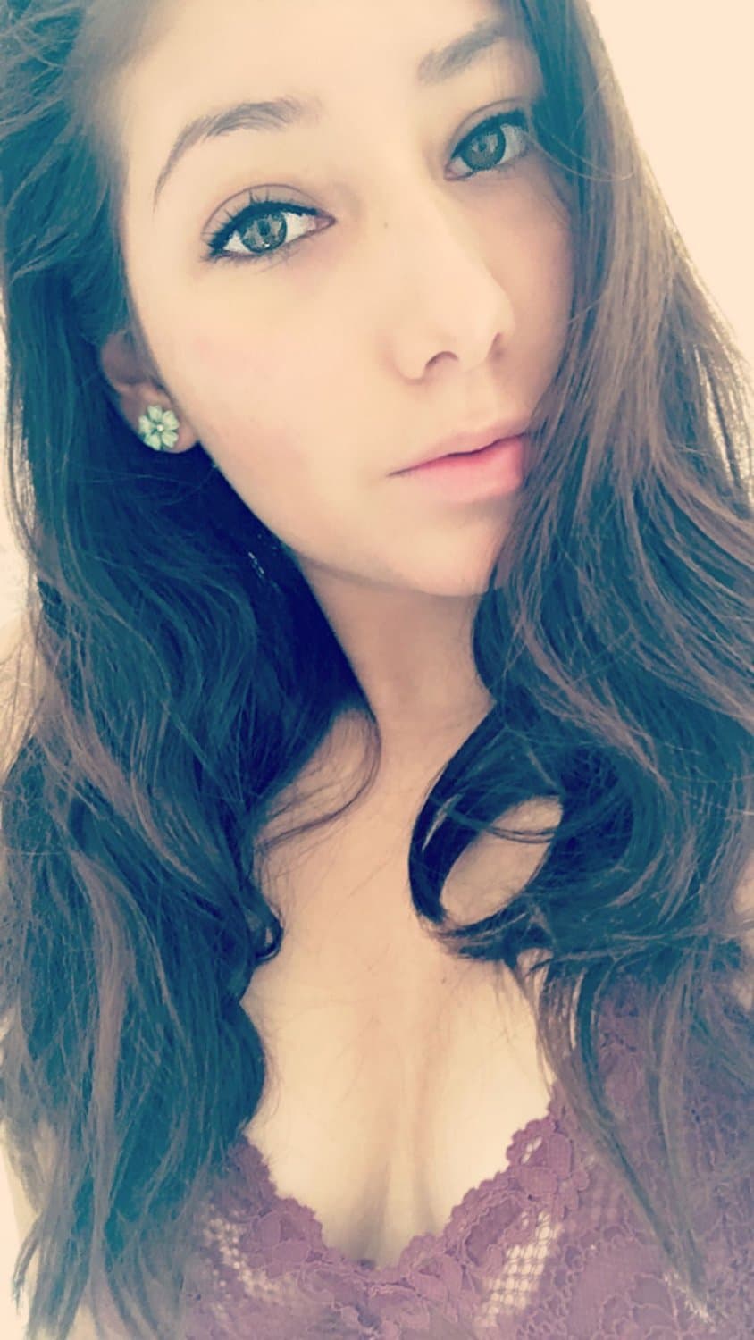 Texas cheating Mother/Wife Claudia E caught fucking a trucker for money after the bar