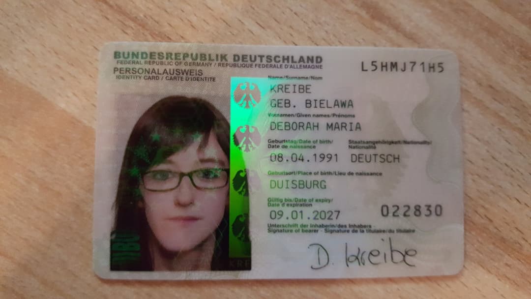 Sexsklavin Deborah Maria Kreibe