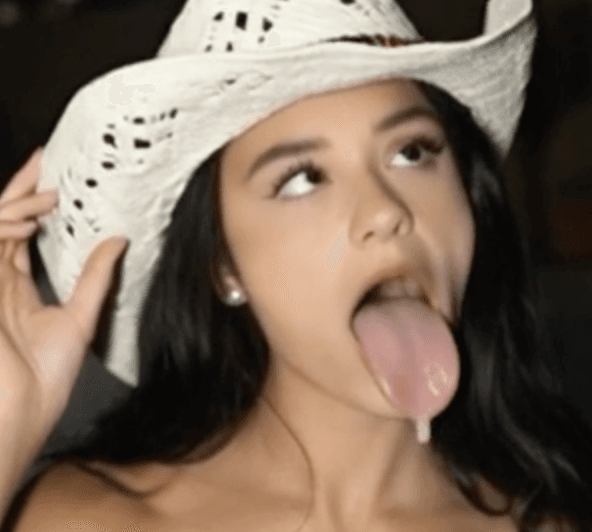 Teaser Content Of Rachel Brockman See Full Content In Premium Galleries $10 In Link In Bio