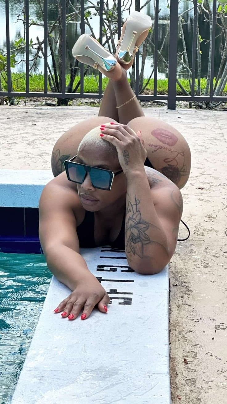 Jamaican 146 - bald head bitch