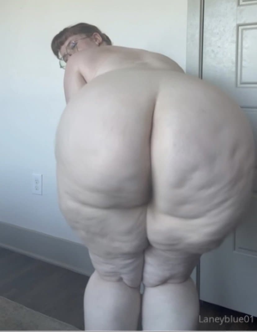 Huge Massive Ass Pawg BBW Booty Clapping All kinda ways