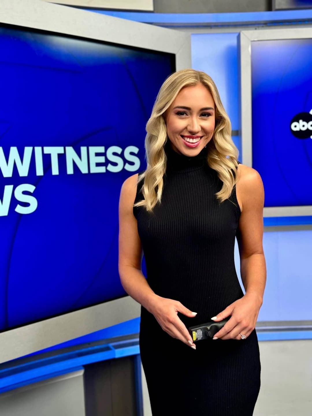 Stephanie Wade News Anchor
