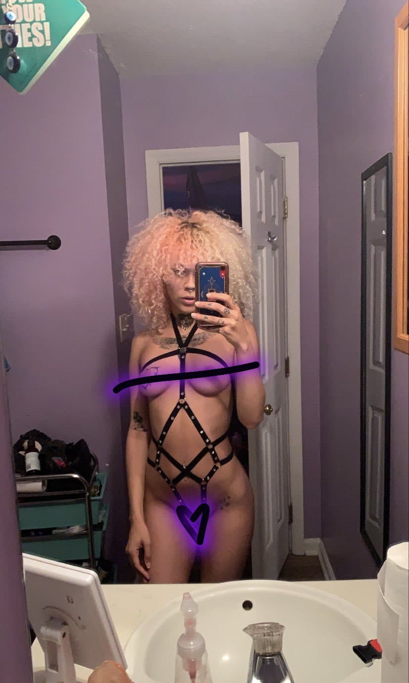 Click to view full size This one of them homegrownfreaks????