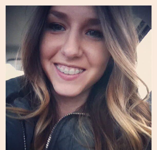 Friends who flash together…end up on the internet together. Alivia, Heather, Ashlee & Lauren