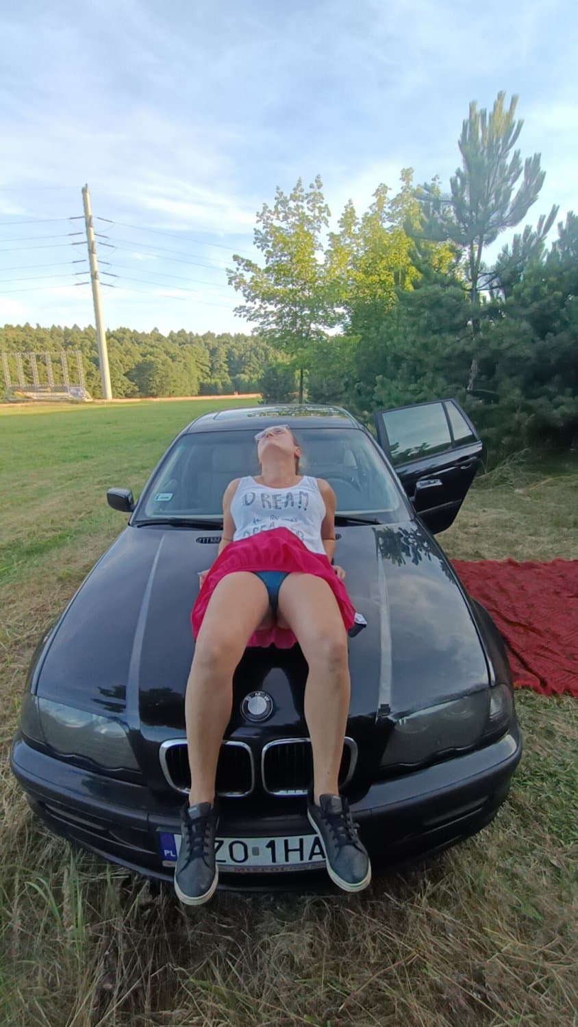 Click to view full size Real Couple Leaked Sex And Nude Wife part 2