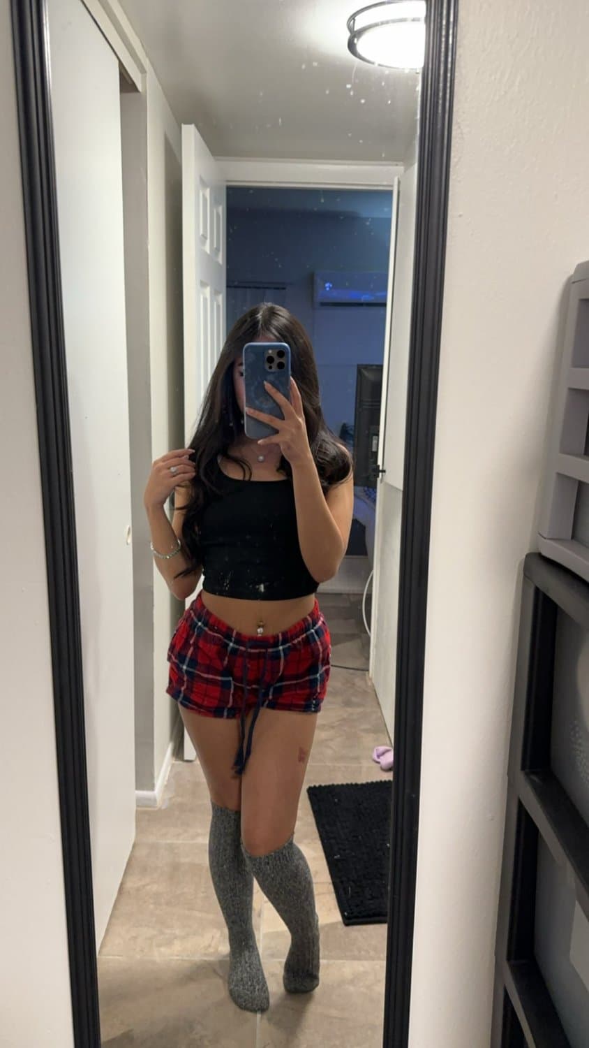 Click to view full size Sexy petite ABG teen Cece