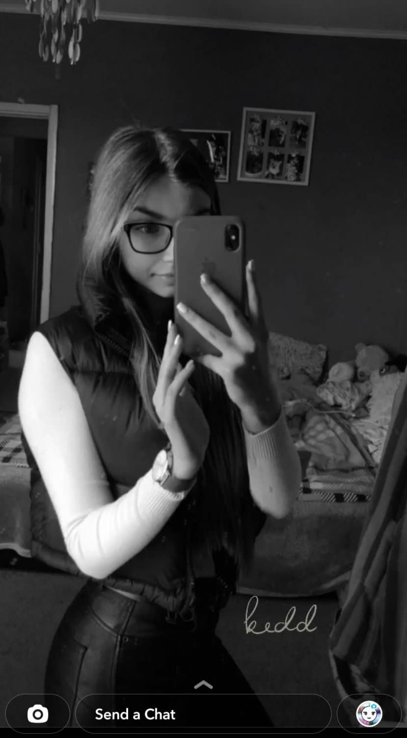 [kik] shsjebbd I wanna watch my slut gf get pounded hard while I jerk my cock watching her take it