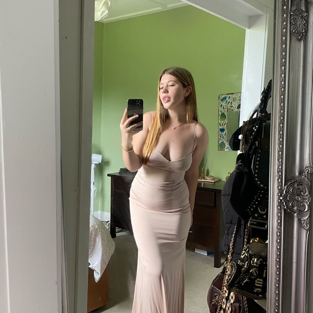 New Zealand slut Konika