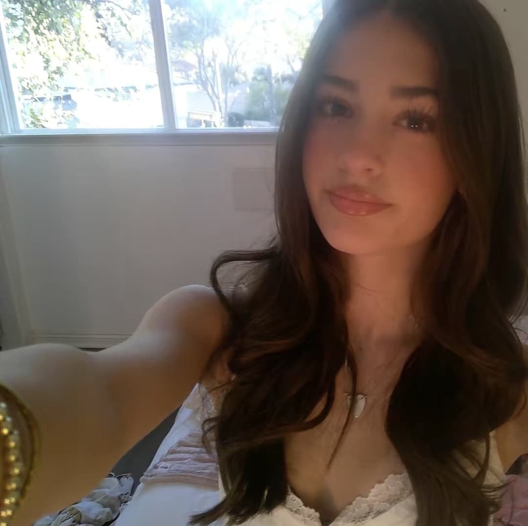 i’ve lost count of how many times my tight teen irl, emma, has made me cum