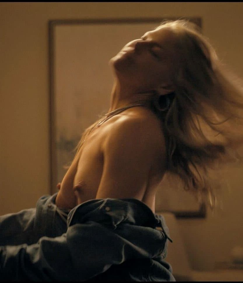 Ali Larter Has Always Drain Me ?How Id Love To Suck On Those HardNipples & Fuck That Beautiful Milf