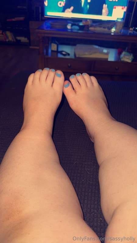 Midget toes in your mouth, full pipe in her hole