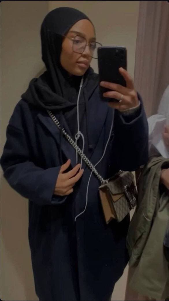 Nassima 20yo beurette française