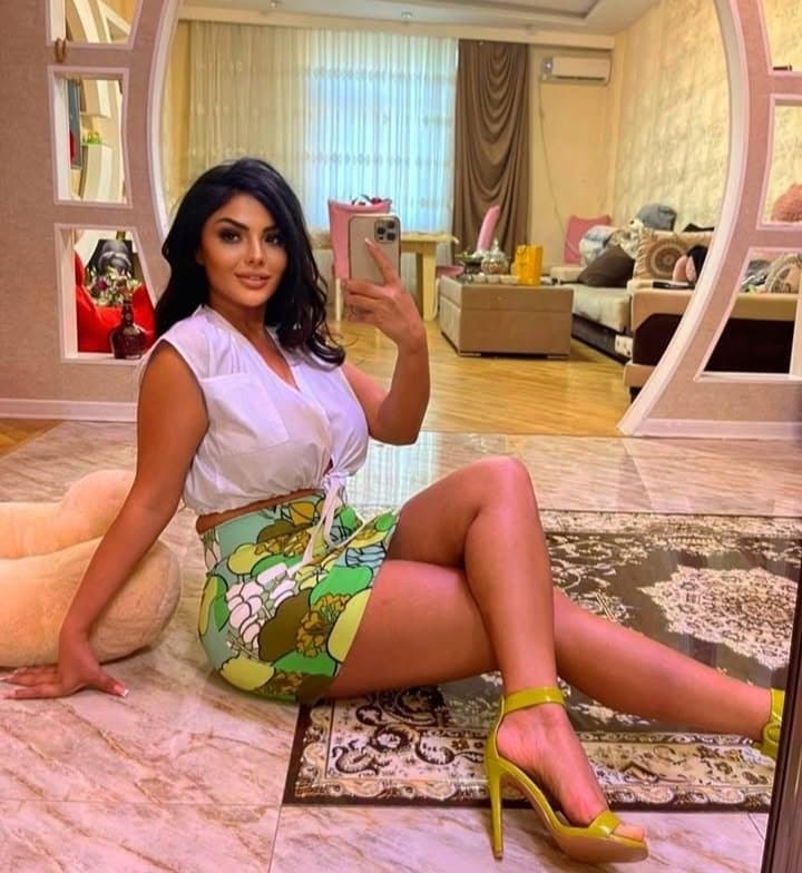 Sexy glamour feet pedicure woman