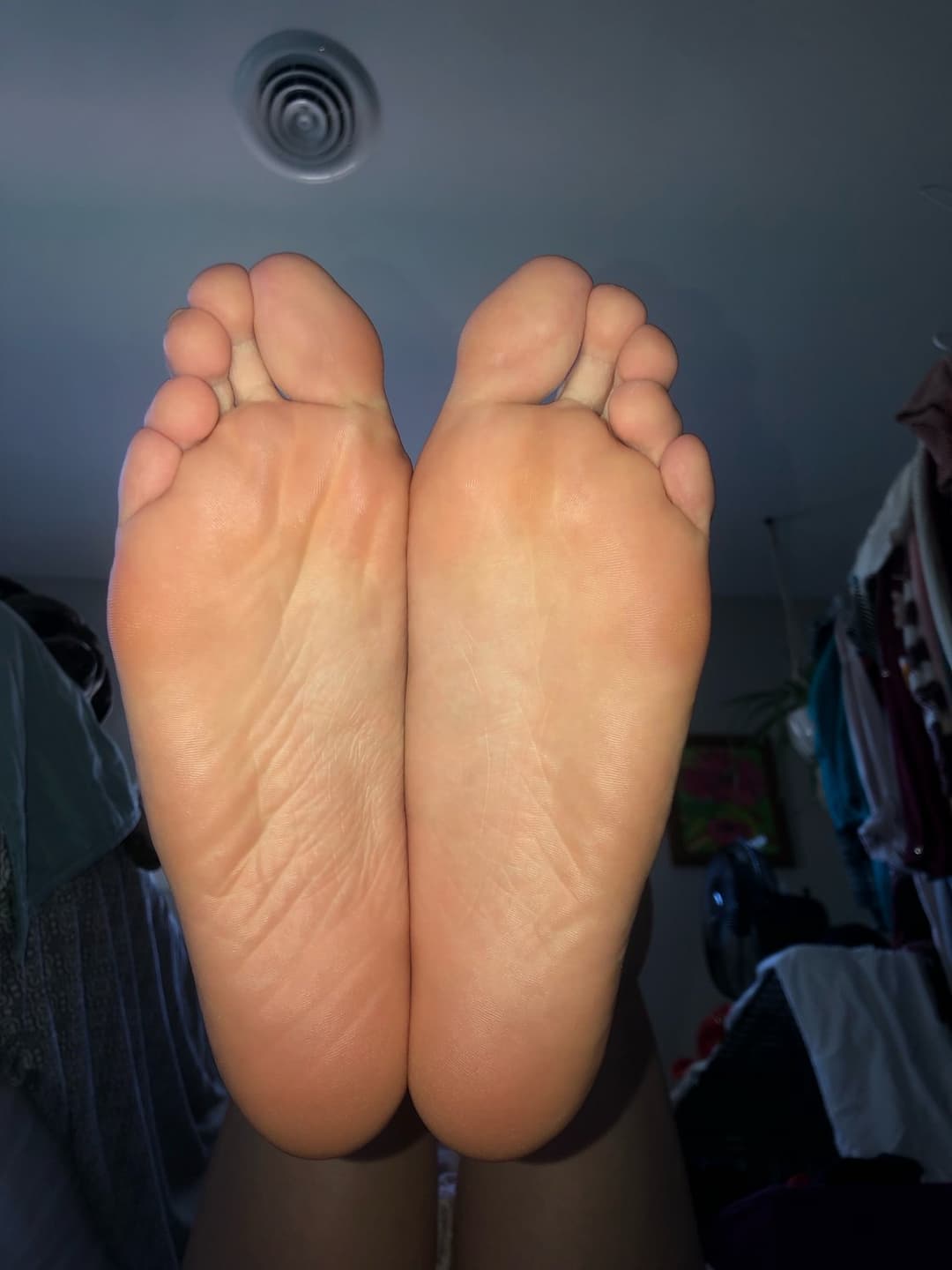 Big soles and feet