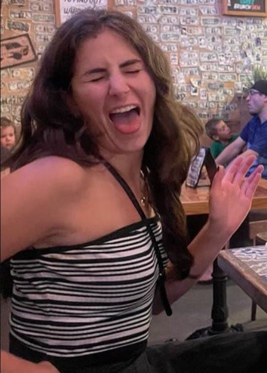 Irl Madisen’s sexy brunette sister Julia has a face begging for cum. +AI. Backup acc in case, dm/kik