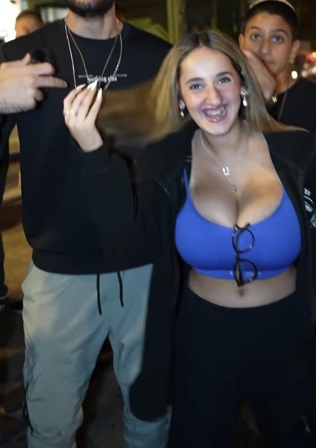 Peleg Saar Jewish tits