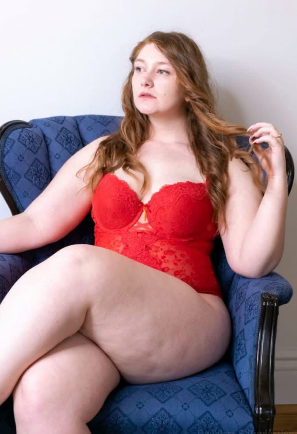 Beautiful Redhead PAWG Lingerie Model