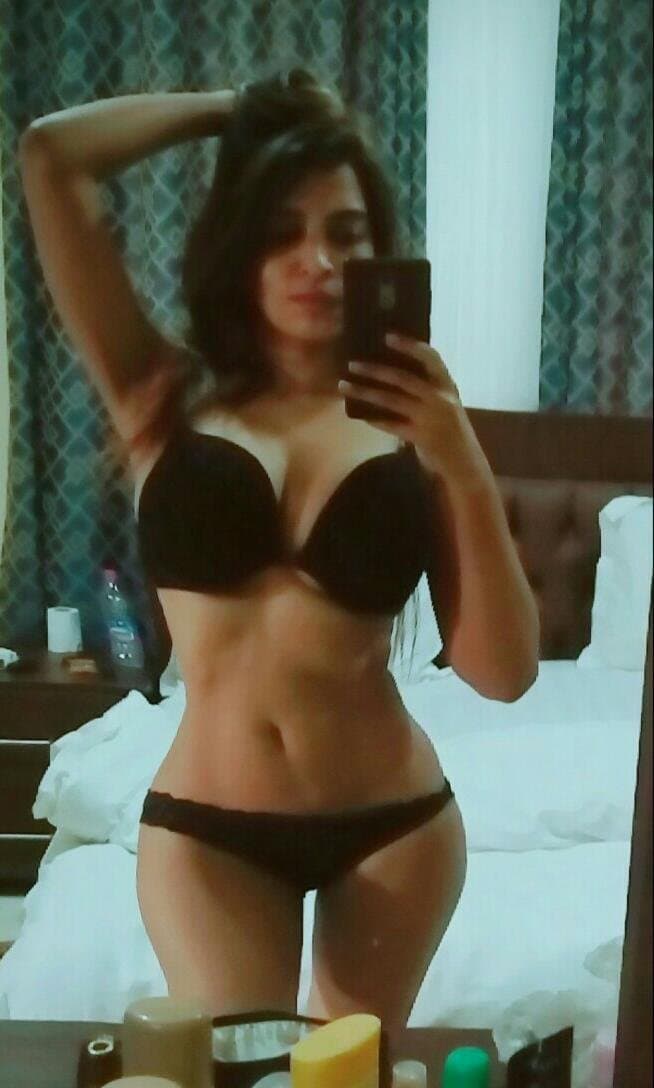 Desi hourglass figure girl stripping