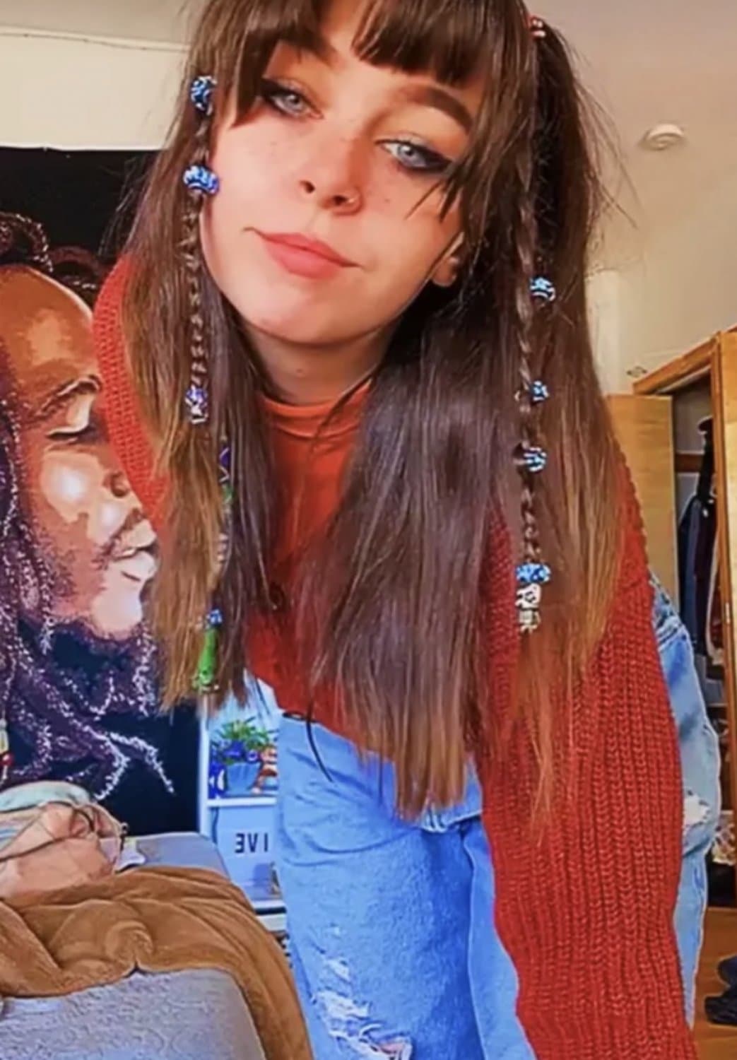 cute slut Lina loves eating ass and swallowing cum