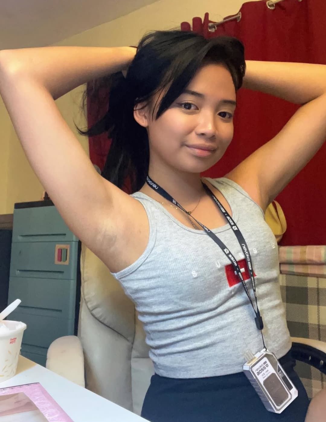Pinay Havana showing sweaty armpits axilas suvaco