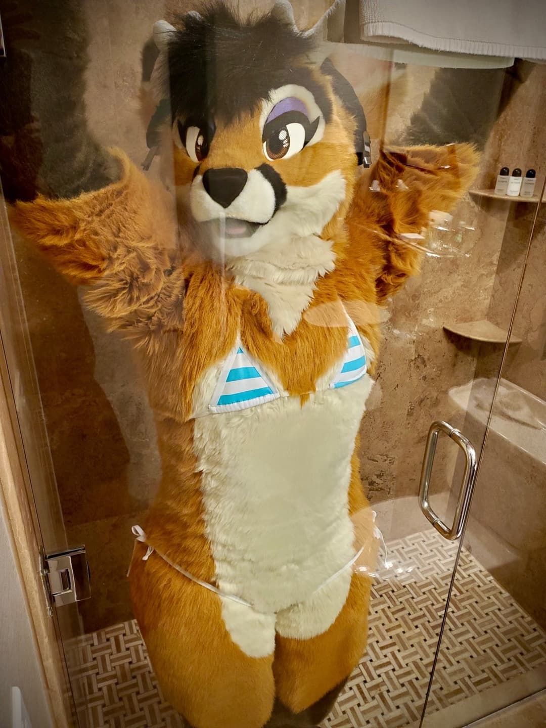 [FURRY/GAS] ?? deer fursuiter teasing and having gas (ļôťûșľâfâŵń/jǎčķâļșťŷļê)