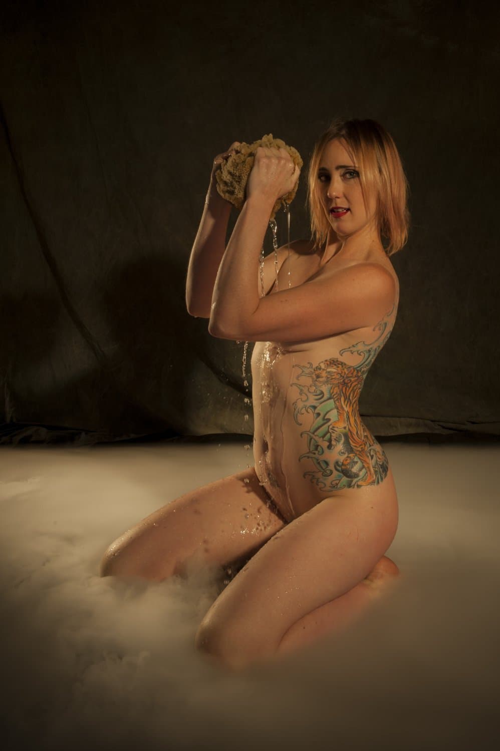 Click to view full size Wife modeling nude in fog