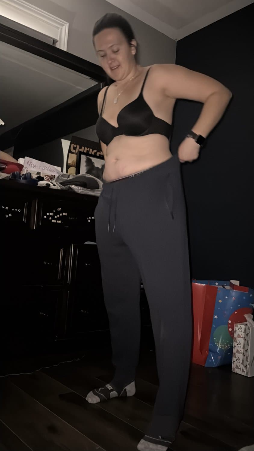 Tonight ! Getting dressed. Ass.