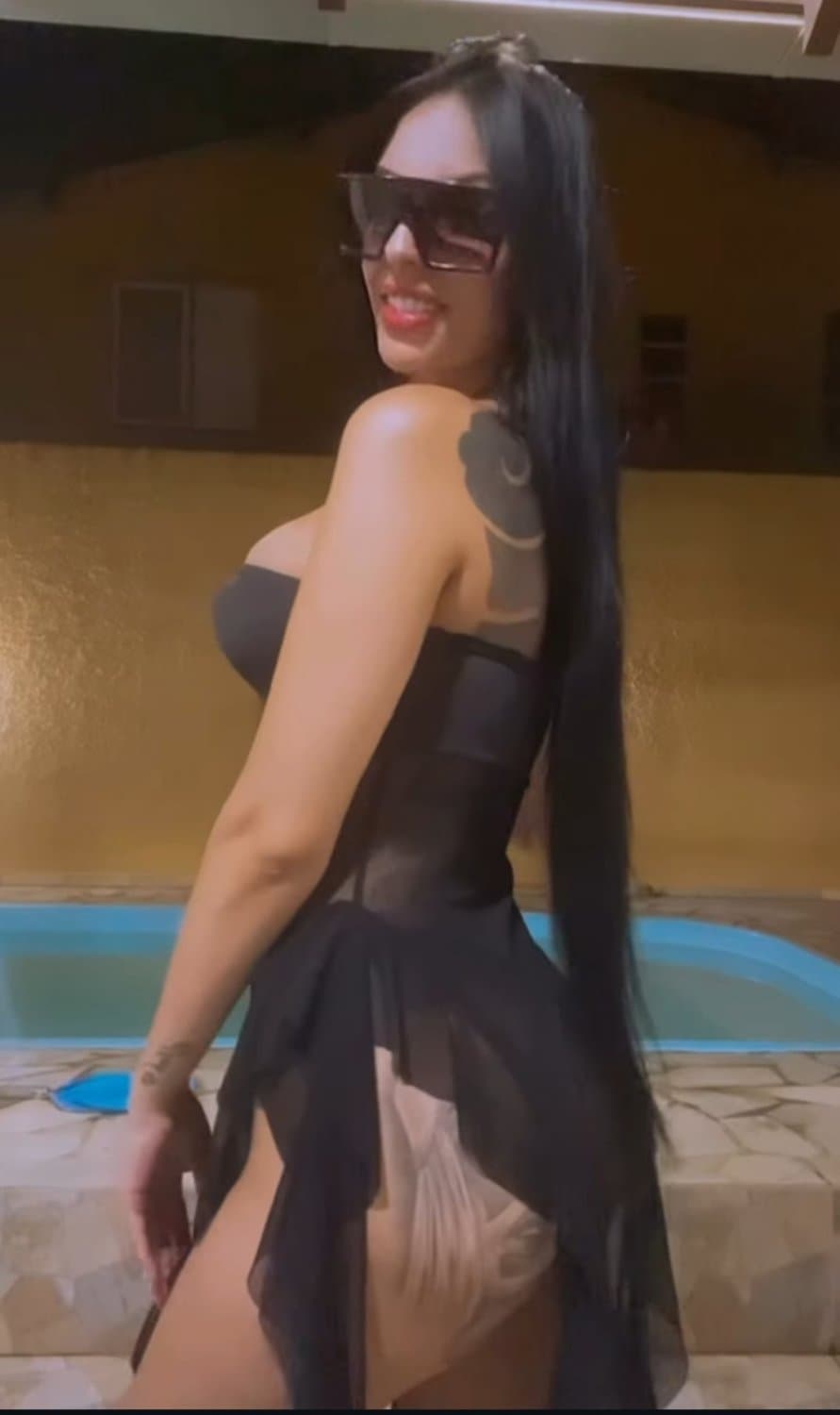 gostosas brasileiras na praia