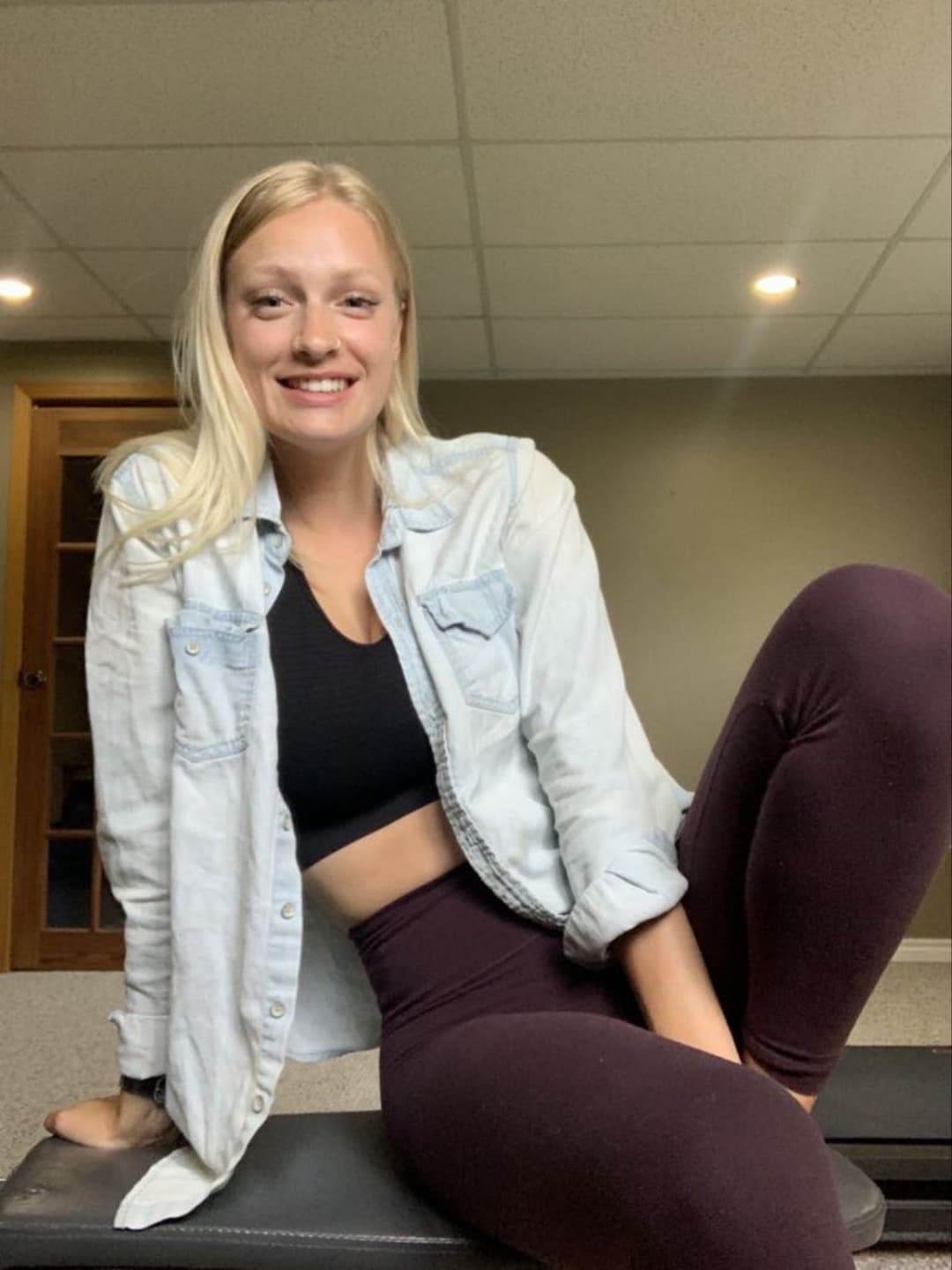 27yo MILF webslut Brooklyn E Albert Canada submitted herself!! To be famous and everywhere