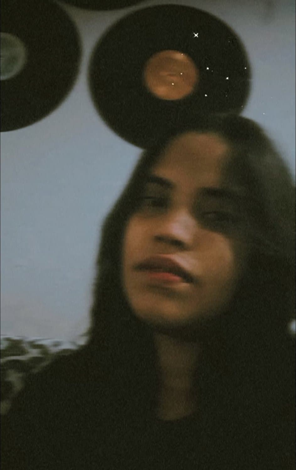 Preta linda de Eng.pesca ama exibir o rabão?