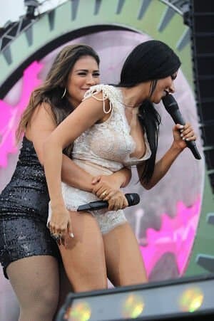 Click to view full size Simaria Mendes - oops