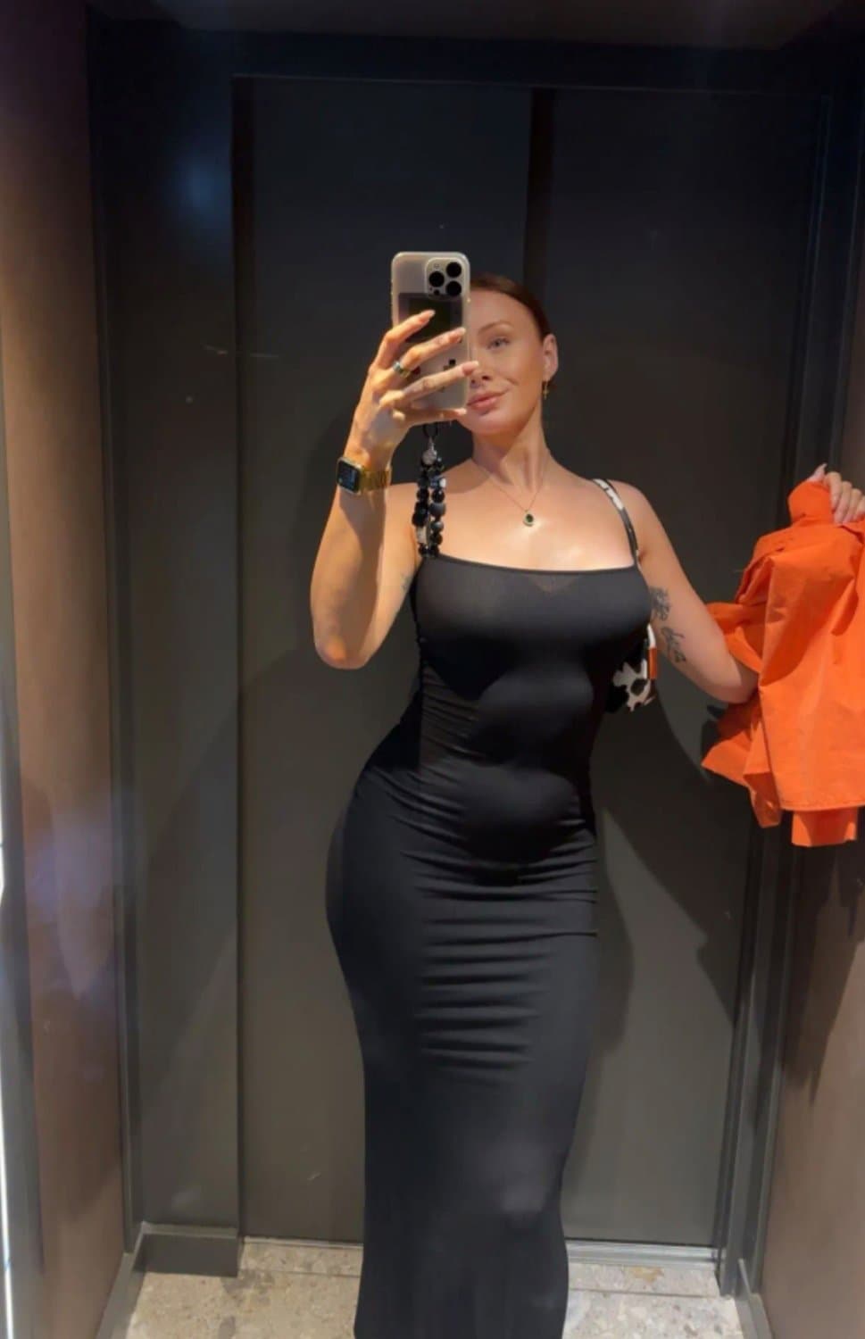 Elz the witch goon for her big tits such perfect chav goon fuel