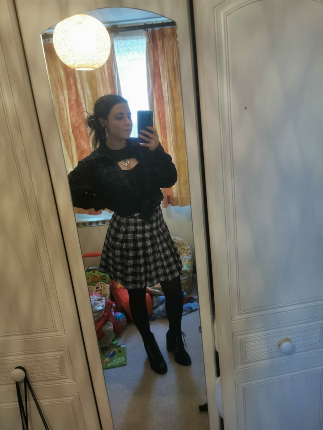 Slut Sorrel Bound Up