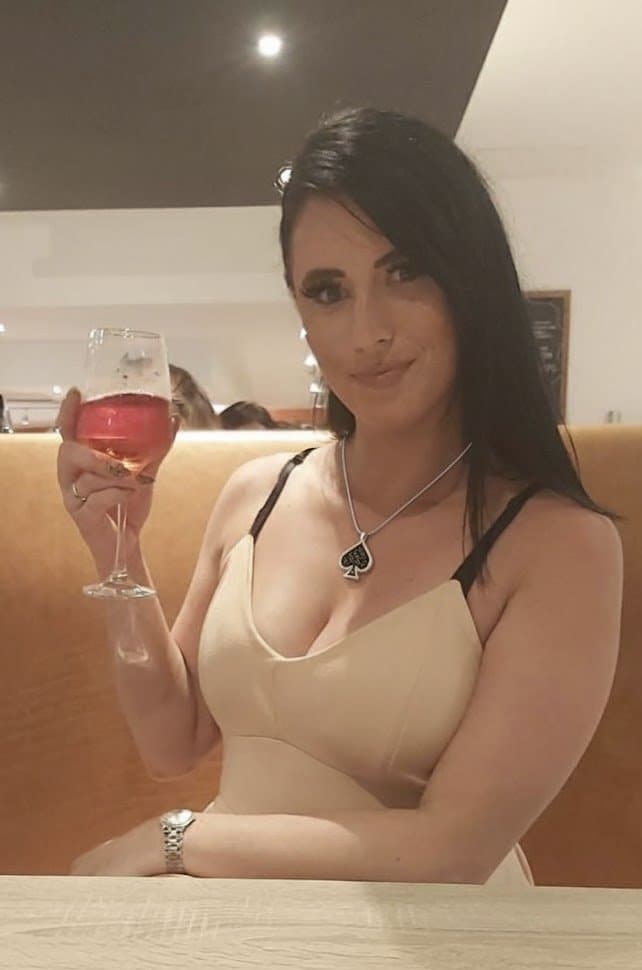 Queen of spades slut ends up pregnant