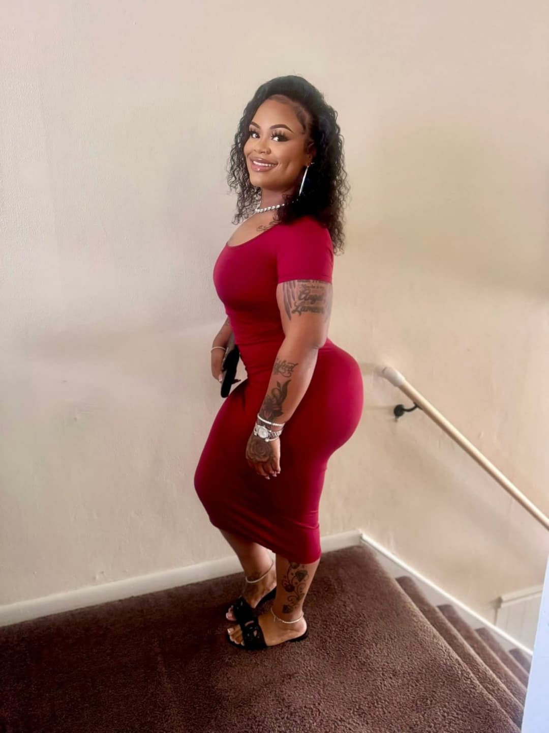 JUICY THICK BIG ASSES LATINA EBONY BBW SSBBW