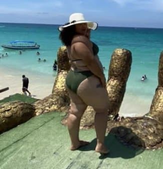 COLUMBIAN BBW BIKINI BABE