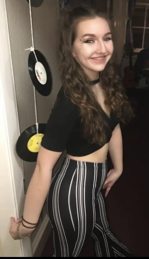 Click to view full size My big ass GF Keira - Kik bigbumk67 and bully me about her being posted.