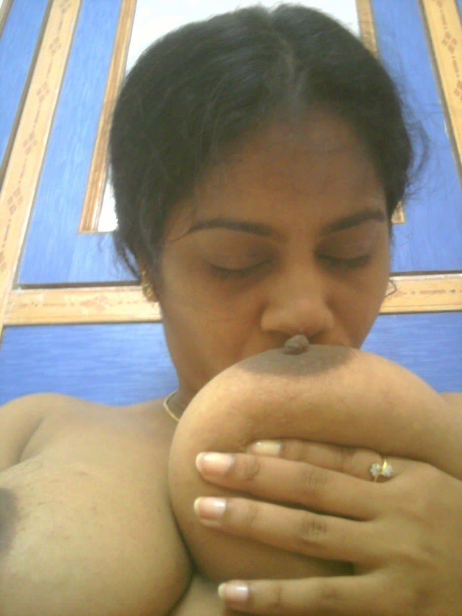 INDIAN BIG BOOB WIFE LEAKED NUDES