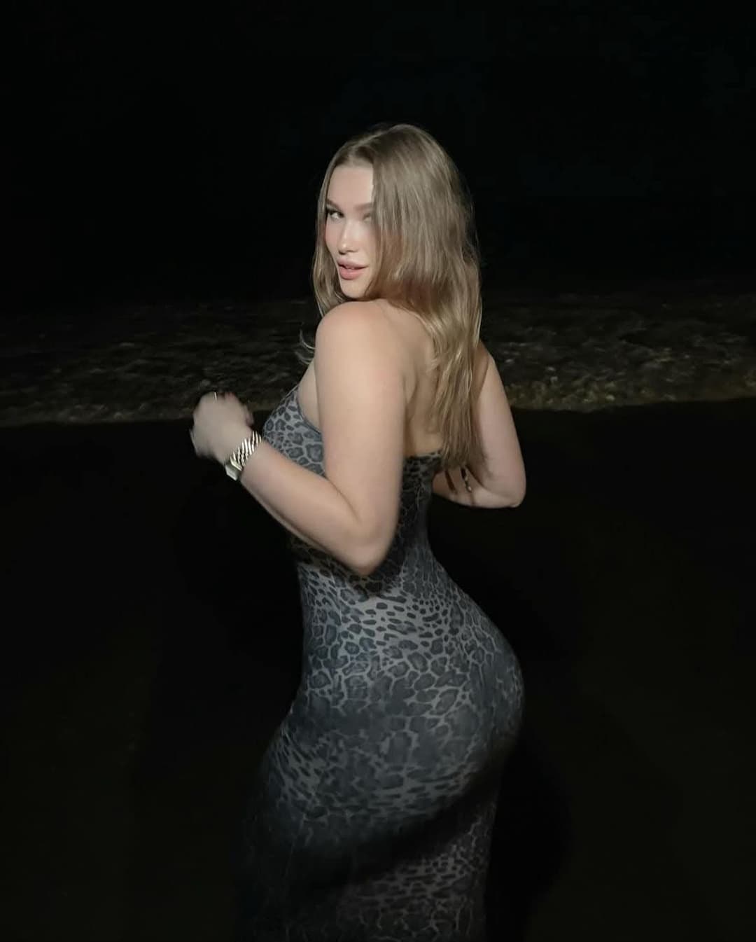 Click to view full size Sondra blust catwoman