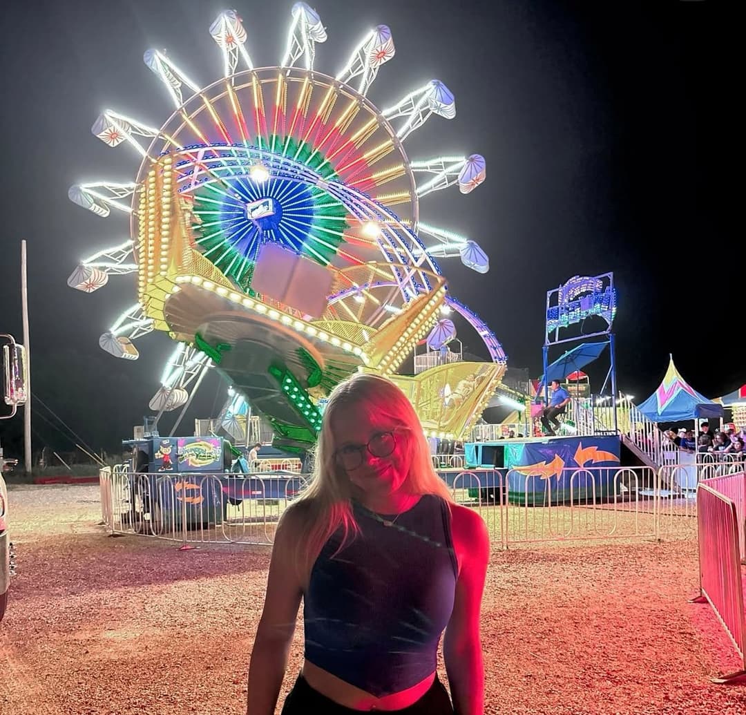 carly Olive Garden Kentucky