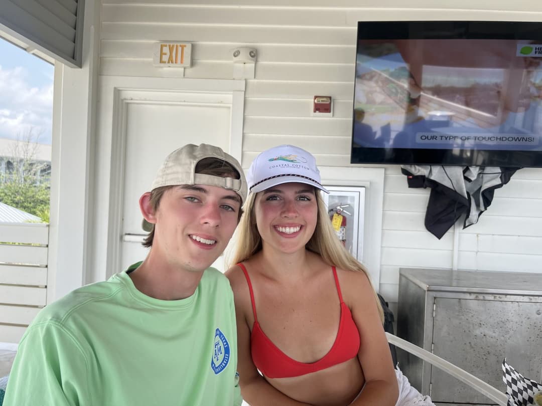 Annabel 22 shown by her bf