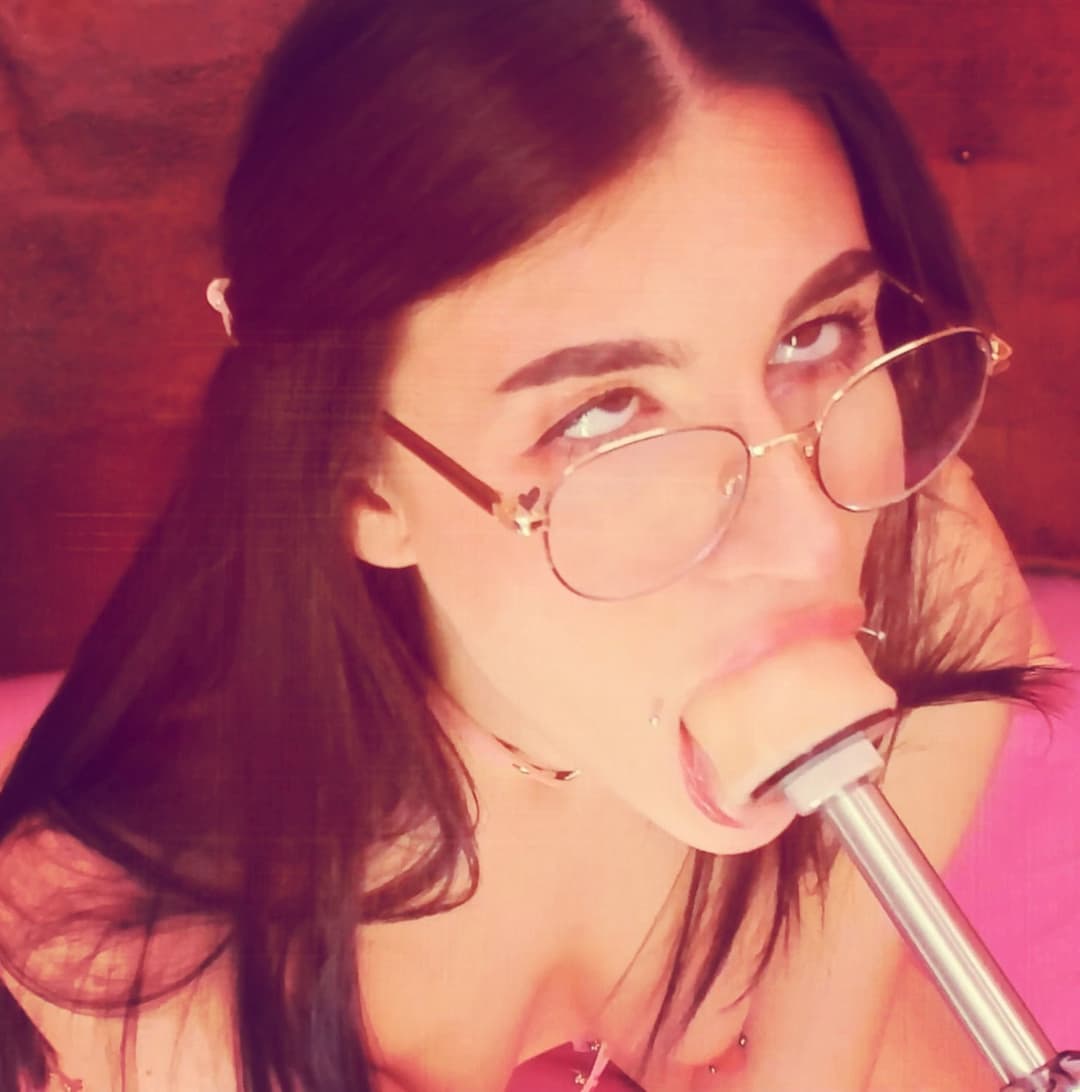 Mouths of whores filled at once by several dicks, dildos and objects!! (Deepthroat, Ahegao, Blowjob)