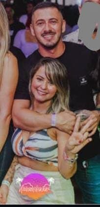 Paolla Lomeu Vítima do blogueiro que diz pra toda Cidade que comeu ela e diz que e Piranha de Luxo !