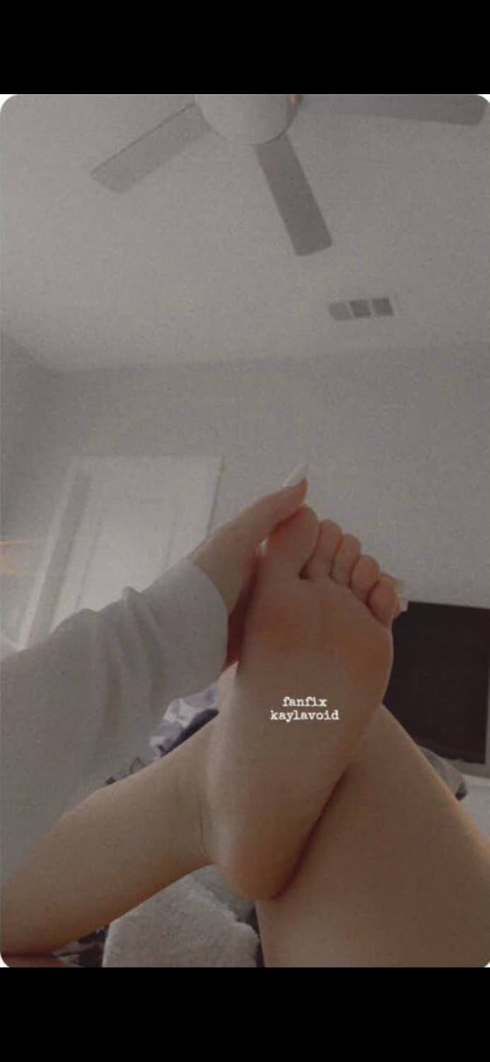 Footslut Kayla Void Dirty Feet and Soles