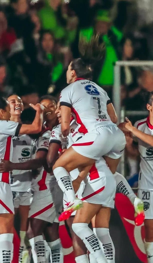 Norma Palafox liga mx femenil culona. big booty footballer soccer player. Culofox nalgonafox